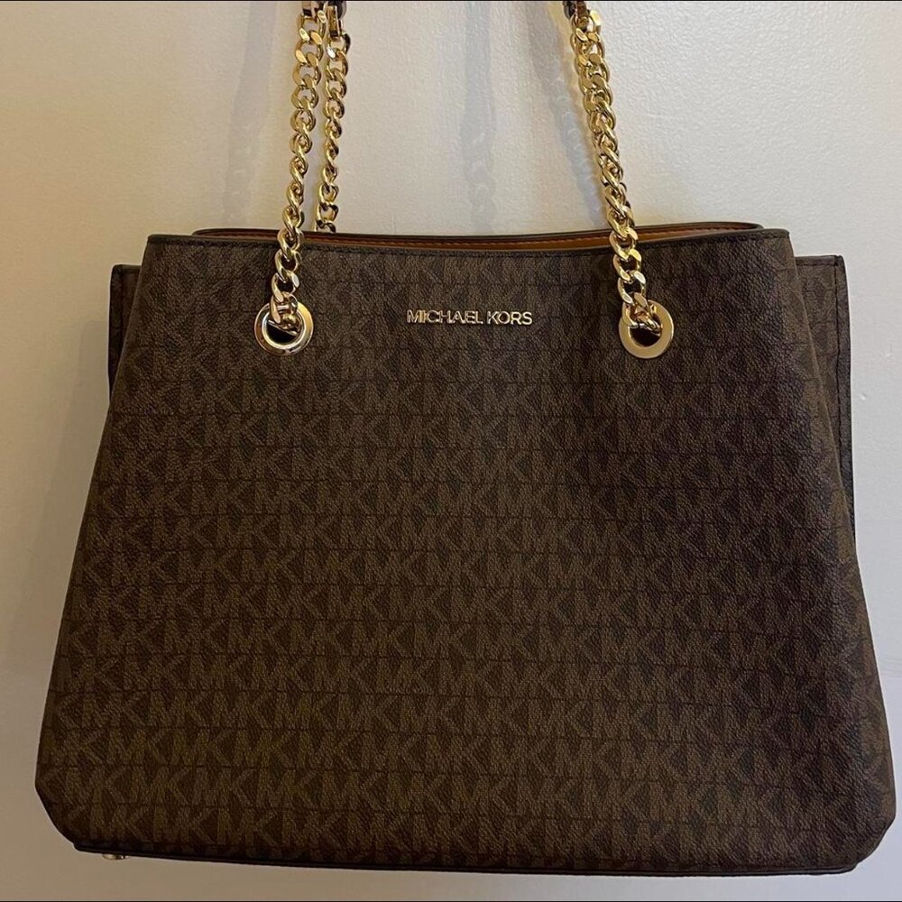 Micheal Kors Handbag